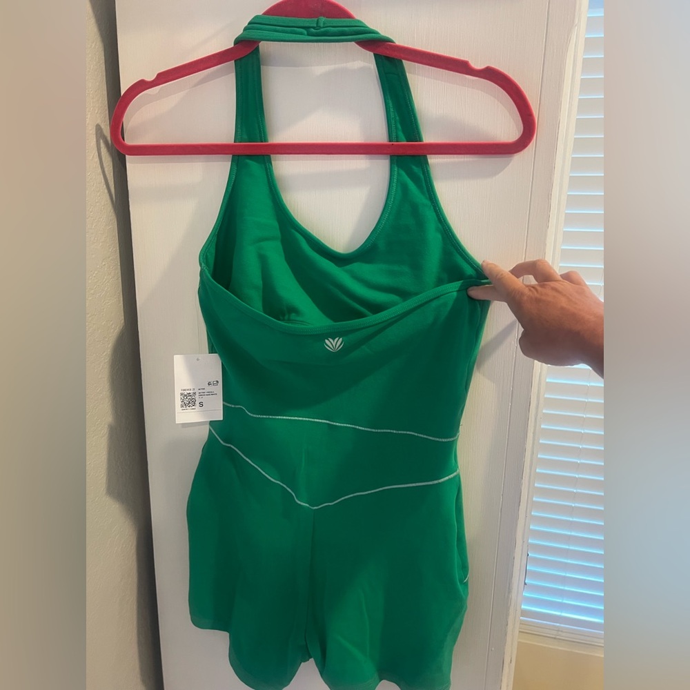 Forever 21 - Green athletic halter romper. NWT. size medium. - Picture 3 of 6